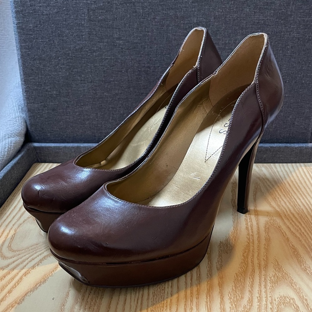 Guess Brown Pump Size 9